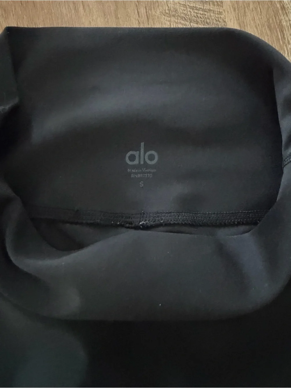 ALO Yoga 7/8 High-Waist Airlift Legging Performance Leggings